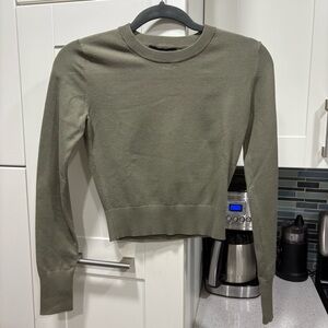 NEW Intermix cropped thin sweater